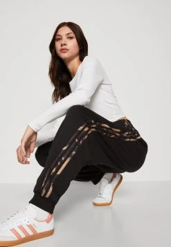 Adidas Sportswear Vibaop- Tracksuit Bottoms - Black/Multicolor 11 Adidas Sportswear Vibaop- Tracksuit Bottoms - Black/Multicolor -Adidas Shop ab0dfb8633c744c59e96a312f690c822