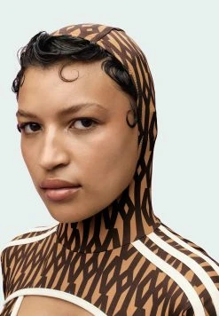 Adidas Originals Reversible Classic With Shrug - Swimsuit - Mesa Dark Brown Shock Pink 15 Adidas Originals Reversible Classic With Shrug - Swimsuit - Mesa Dark Brown Shock Pink -Adidas Shop ad65bb079b2b4c5b84b99679786b9f06