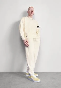 Adidas Originals Neuclassics Ls - Sweatshirt - White/Black -Adidas Shop b0488e5dc43a4f6f8a3892d444badf6c