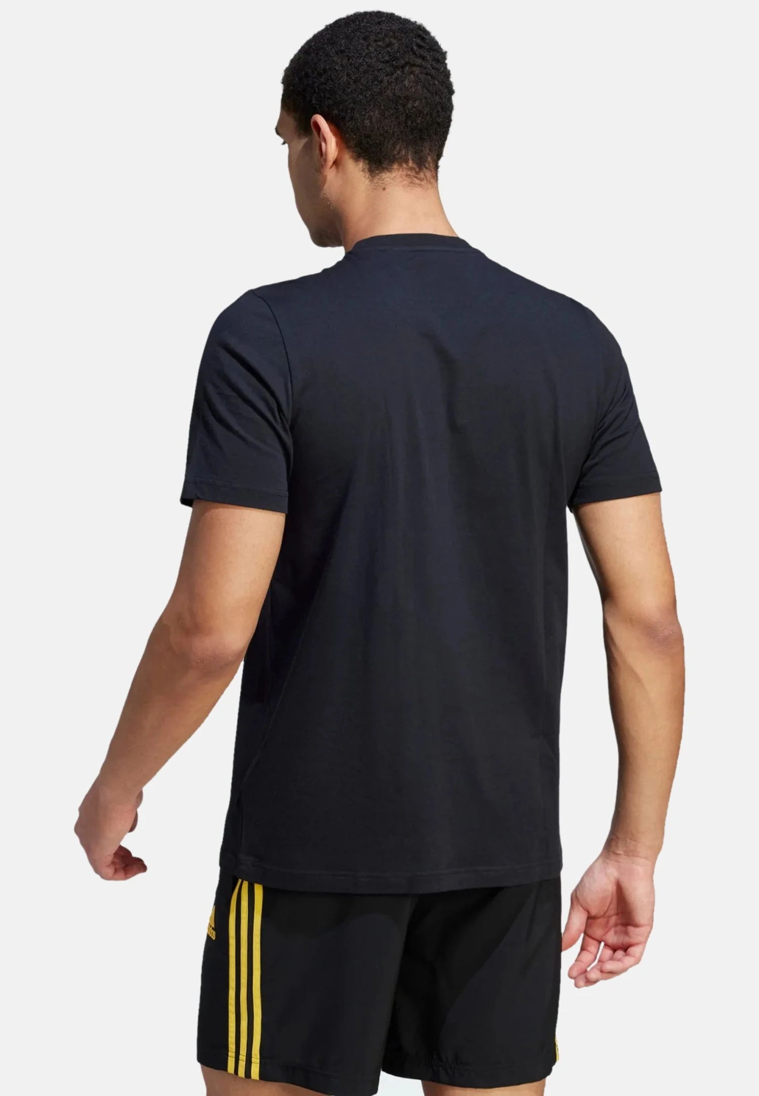 Adidas Originals Juve - Print T-Shirt - Black Yellow 4 Adidas Originals Juve - Print T-Shirt - Black Yellow - Image 2