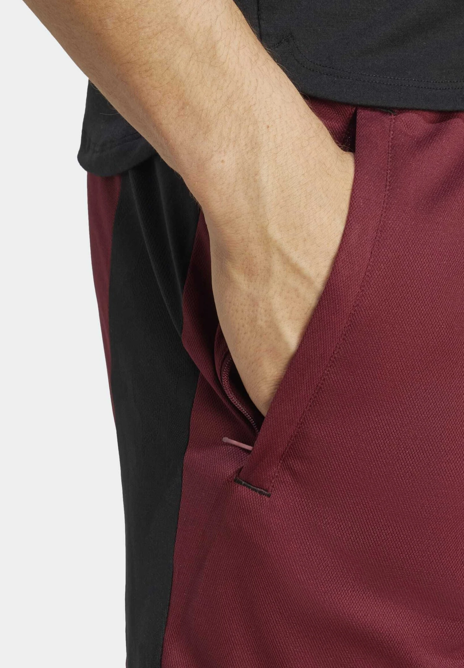 ADIDAS PERFORMANCE Tr-Es - Sports Shorts - Shadow Red/Black 5 ADIDAS PERFORMANCE Tr-Es - Sports Shorts - Shadow Red/Black - Image 3