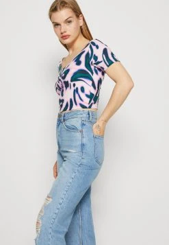 Adidas Sportswear Print T-Shirt - Clear Pink/Bliss Pink/Team Royal Blue -Adidas Shop b45e98329cab4202930a2a67e909824d