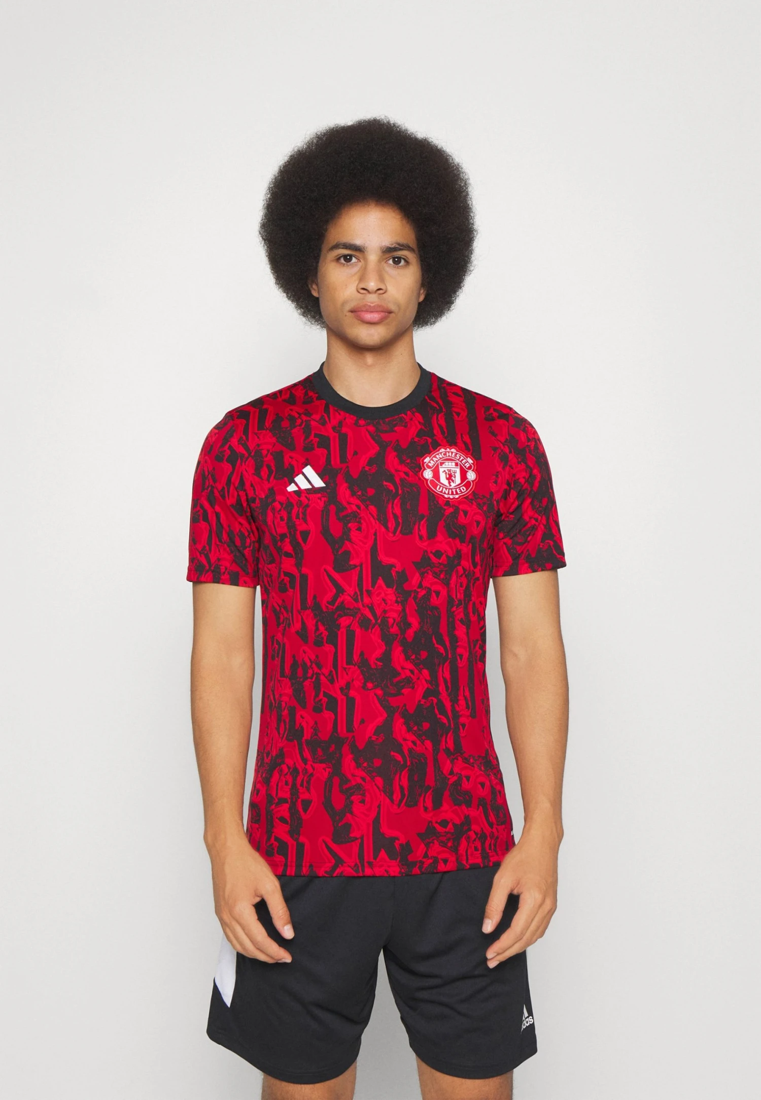 ADIDAS PERFORMANCE Manchester United Prematch - Club Wear - Red/Black 3 ADIDAS PERFORMANCE Manchester United Prematch - Club Wear - Red/Black