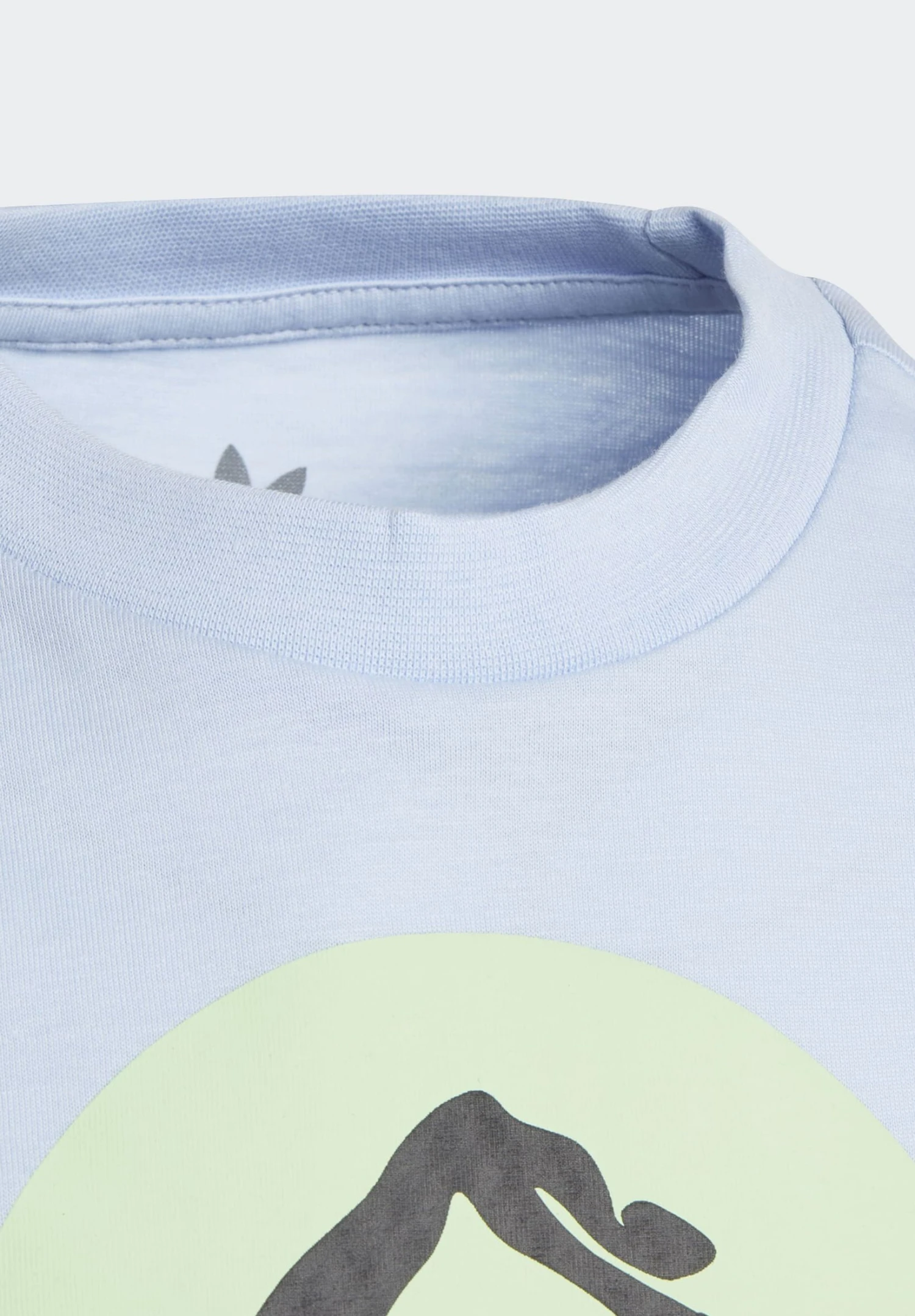 Adidas Originals Adventure- Print T-Shirt - Blue Dawn 5 Adidas Originals Adventure- Print T-Shirt - Blue Dawn - Image 3