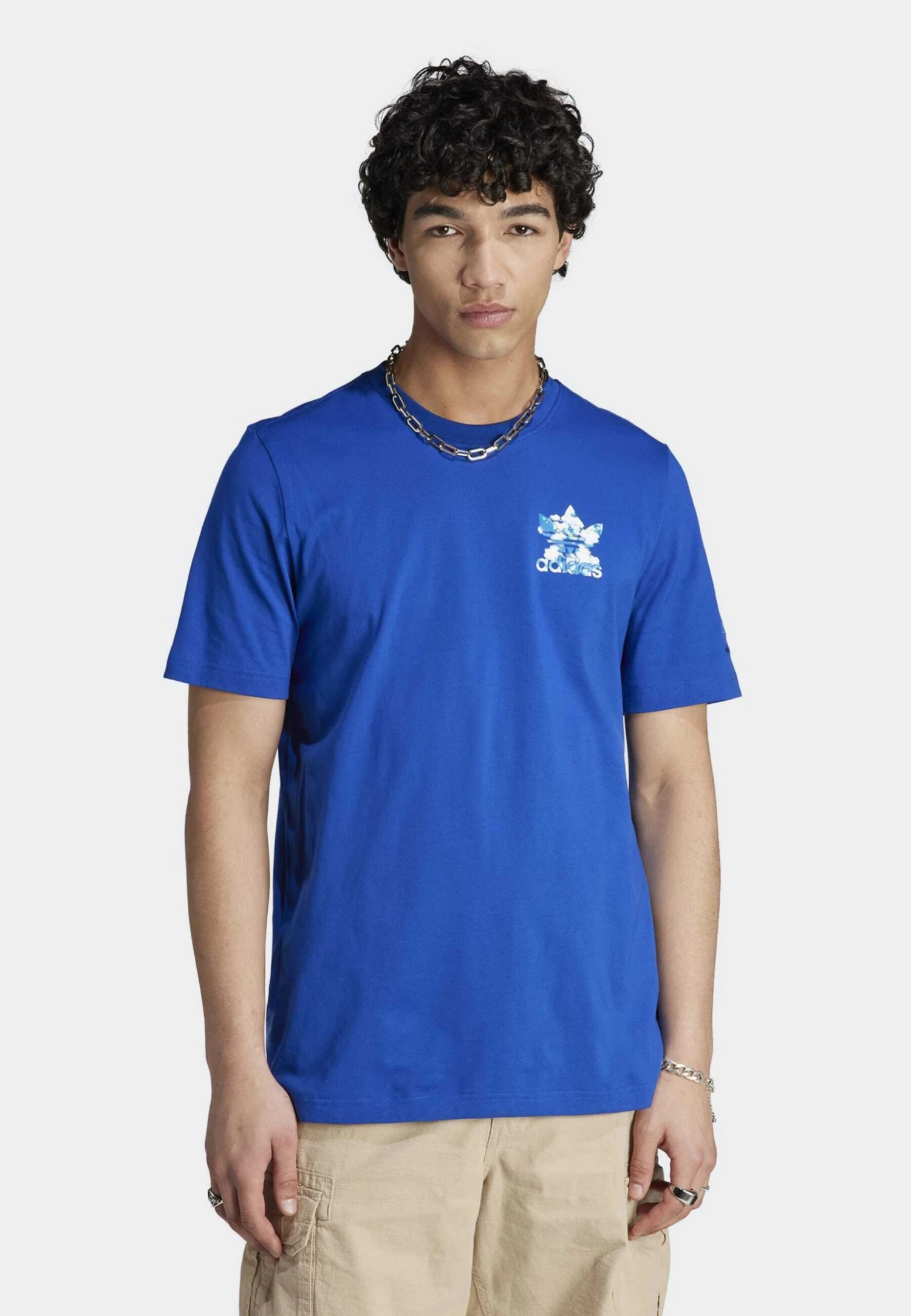 Adidas Originals Graphics Cloudy Trefoil - Print T-Shirt - Collegiate Royal 4 Adidas Originals Graphics Cloudy Trefoil - Print T-Shirt - Collegiate Royal - Image 2