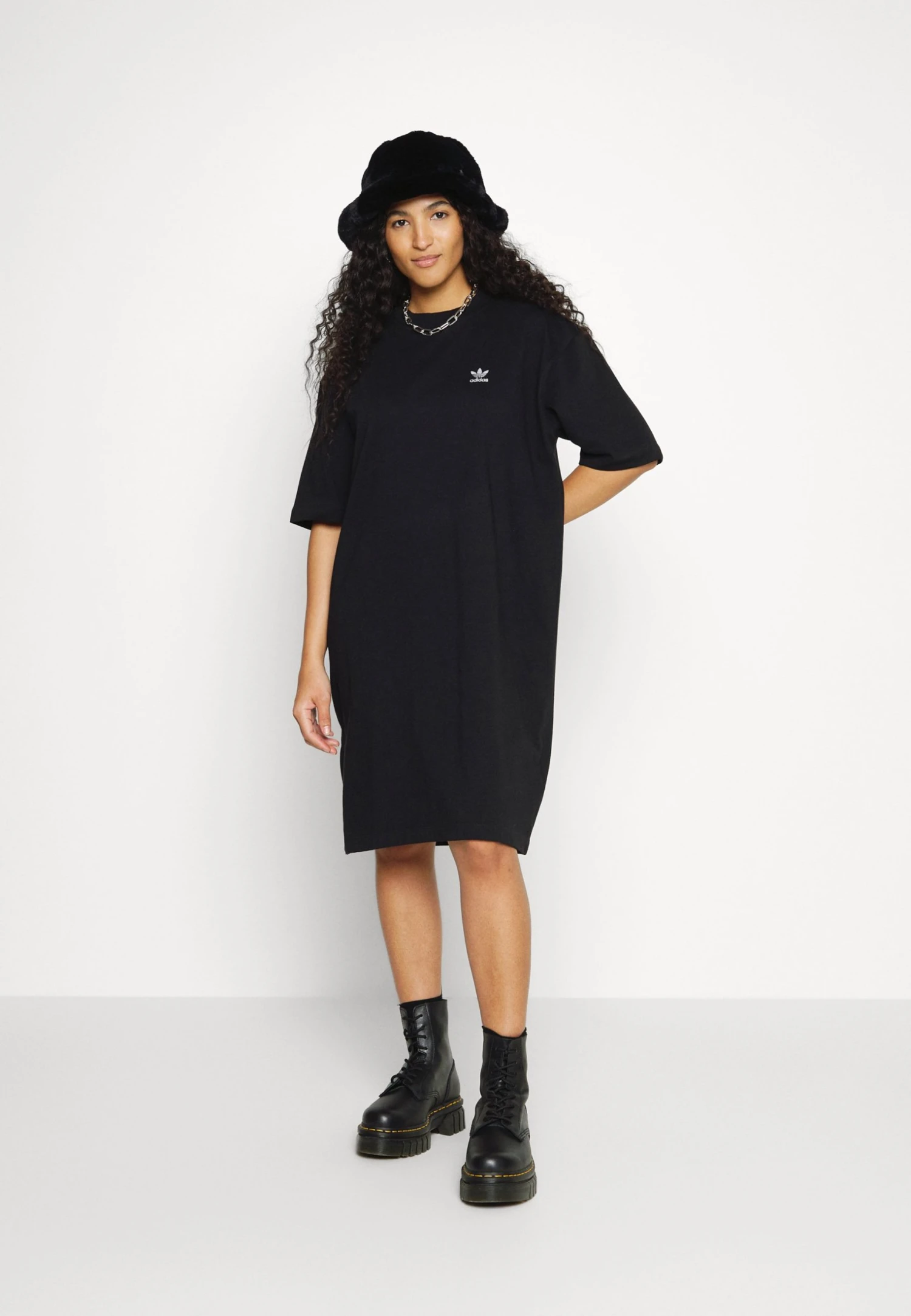 Adidas Originals Adicolor Classics Big Trefoil Tee Dress - Jersey Dress - Black 7 Adidas Originals Adicolor Classics Big Trefoil Tee Dress - Jersey Dress - Black - Image 5