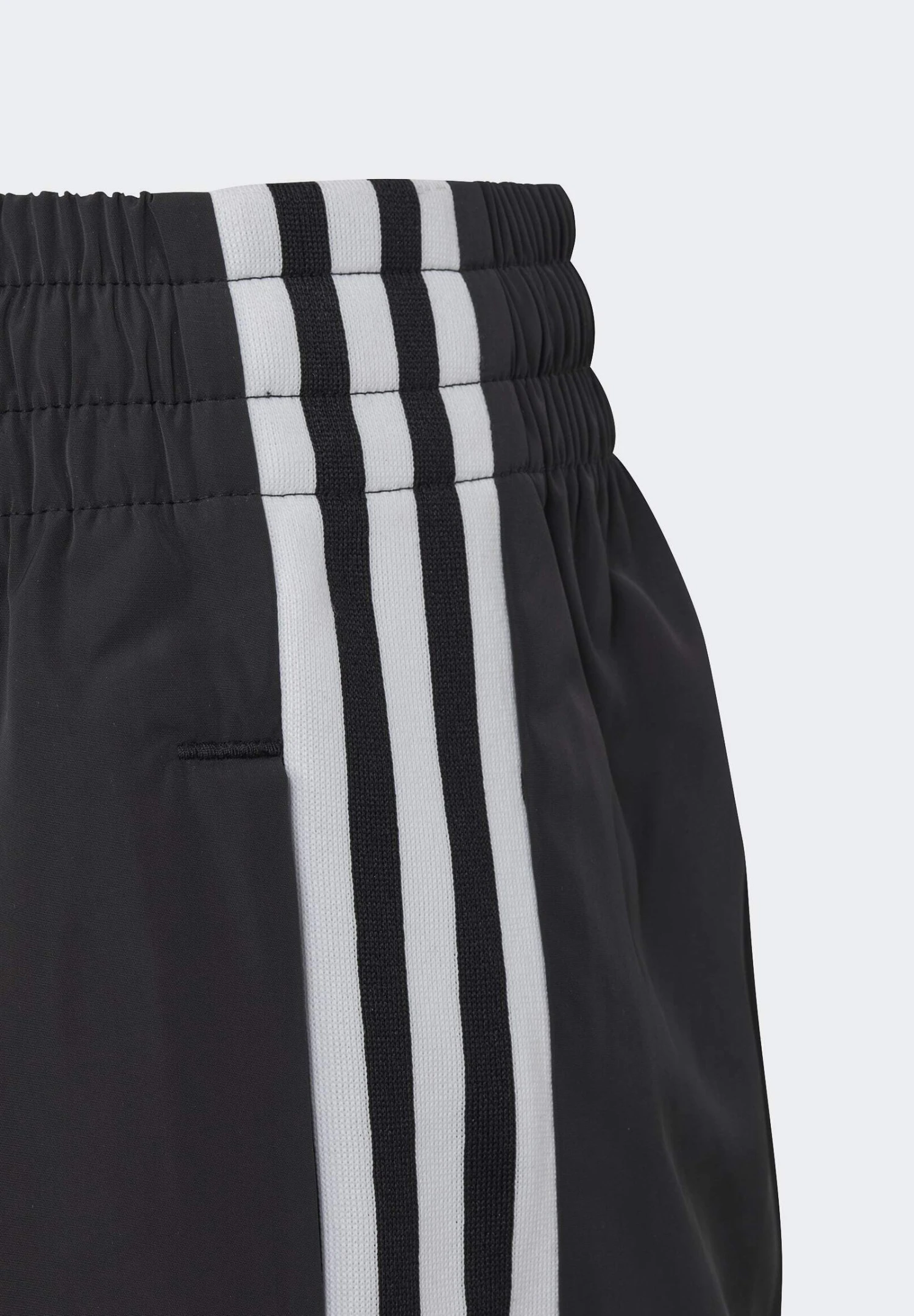 Adidas Originals AdicolorUnisex - Tracksuit Bottoms - Black 6 Adidas Originals AdicolorUnisex - Tracksuit Bottoms - Black - Image 4