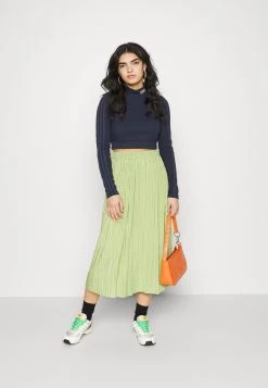 Adidas Originals Cropped - Long Sleeved Top - Legend Ink 19 Adidas Originals Cropped - Long Sleeved Top - Legend Ink -Adidas Shop c54714c62d5d488f9eff3bb88e33bd00