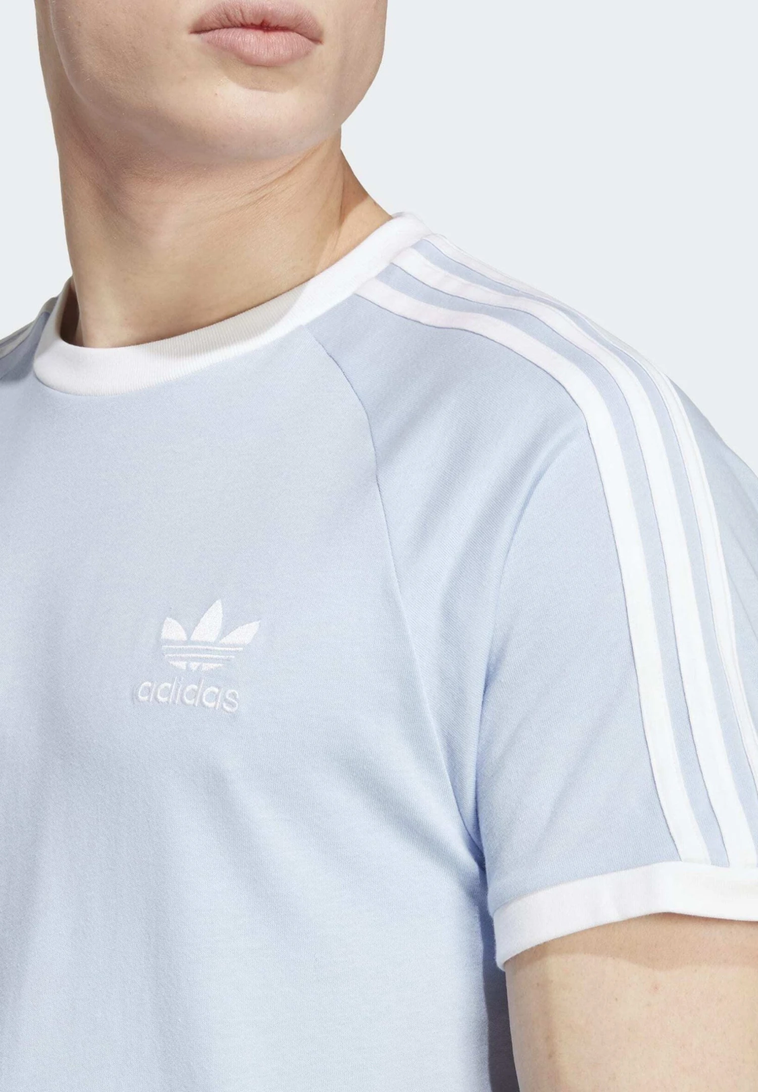 Adidas Originals 3 Stripes Tee Unisex - Print T-Shirt - Blue Dawn 6 Adidas Originals 3 Stripes Tee Unisex - Print T-Shirt - Blue Dawn - Image 4