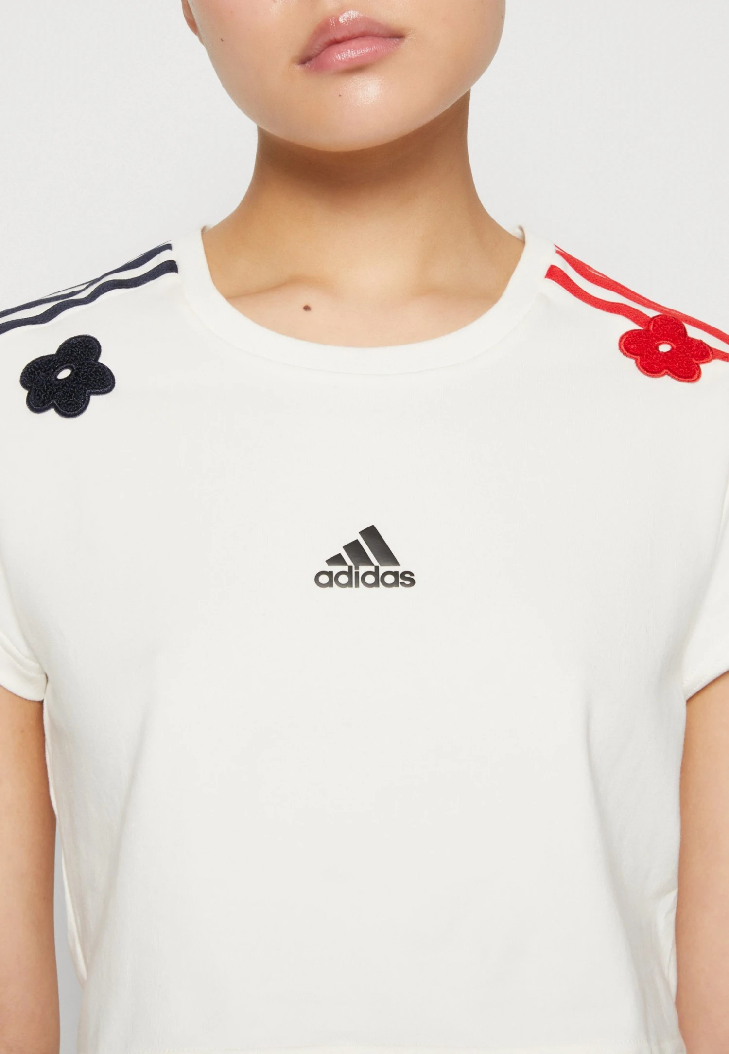 Adidas Sportswear Cropped With Flower Patches - Print T-Shirt - Chalk White 8 Adidas Sportswear Cropped With Flower Patches - Print T-Shirt - Chalk White - Image 6