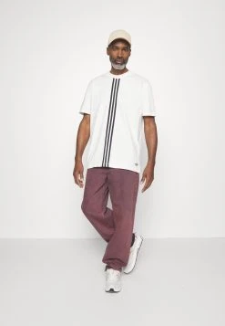 Adidas Originals Hack Tee - Print T-Shirt - Off-White -Adidas Shop d3ad7a2e97f94a9f97aca8d40f914bbd