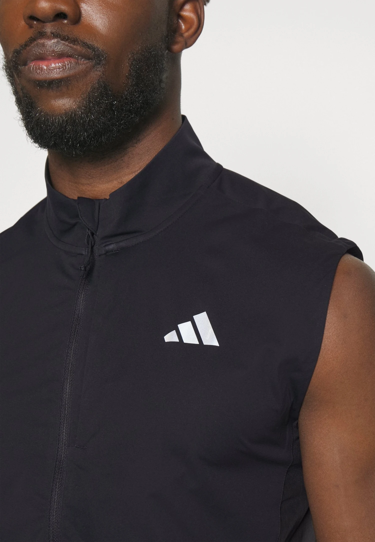ADIDAS PERFORMANCE Ultimate Vest - Waistcoat - Black 8 ADIDAS PERFORMANCE Ultimate Vest - Waistcoat - Black - Image 6
