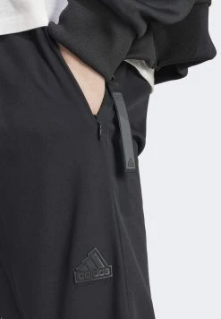 Adidas Sportswear City Escape Pants - Tracksuit Bottoms - Black -Adidas Shop d4f66e96bdca47bbaa81eba110d631fb