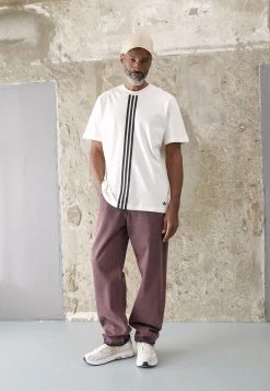 Adidas Originals Hack Tee - Print T-Shirt - Off-White -Adidas Shop d6f4b7a0e3e645cabba4ec95bc32bacf