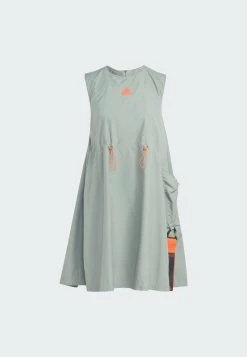 Adidas Sportswear City Escape - Day Dress 13 Adidas Sportswear City Escape - Day Dress -Adidas Shop d891151f4c01443d95e5947fe5038065