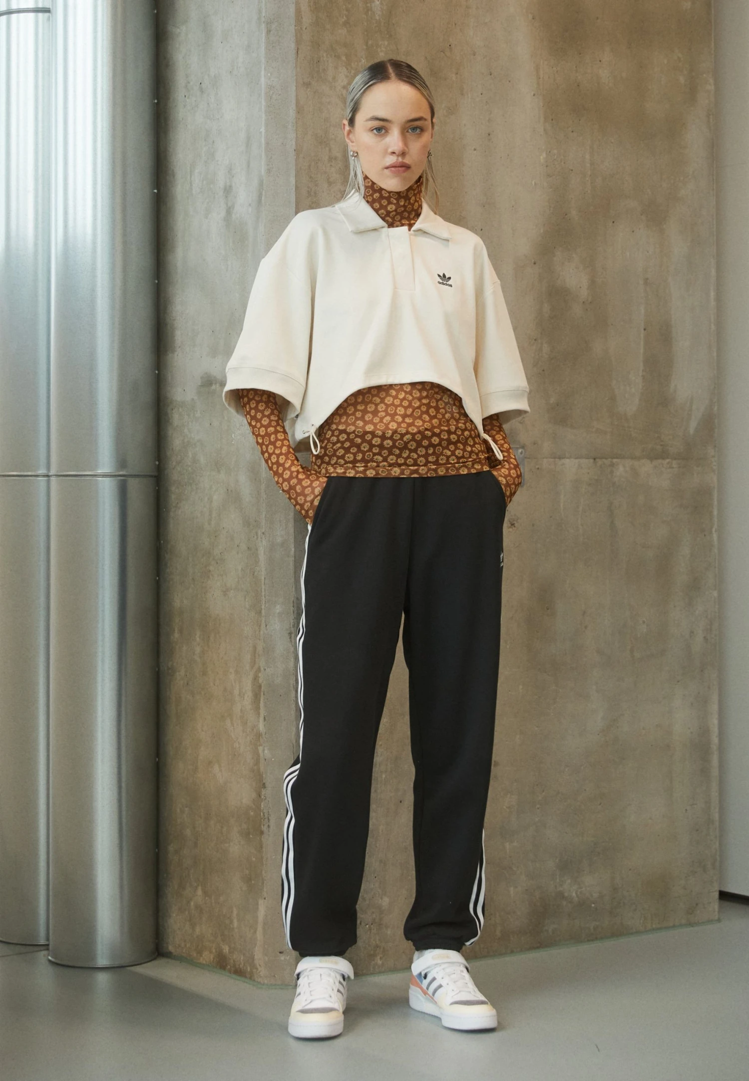 Adidas Originals Regular Jogger Pant - Tracksuit Bottoms 4 Adidas Originals Regular Jogger Pant - Tracksuit Bottoms - Image 2