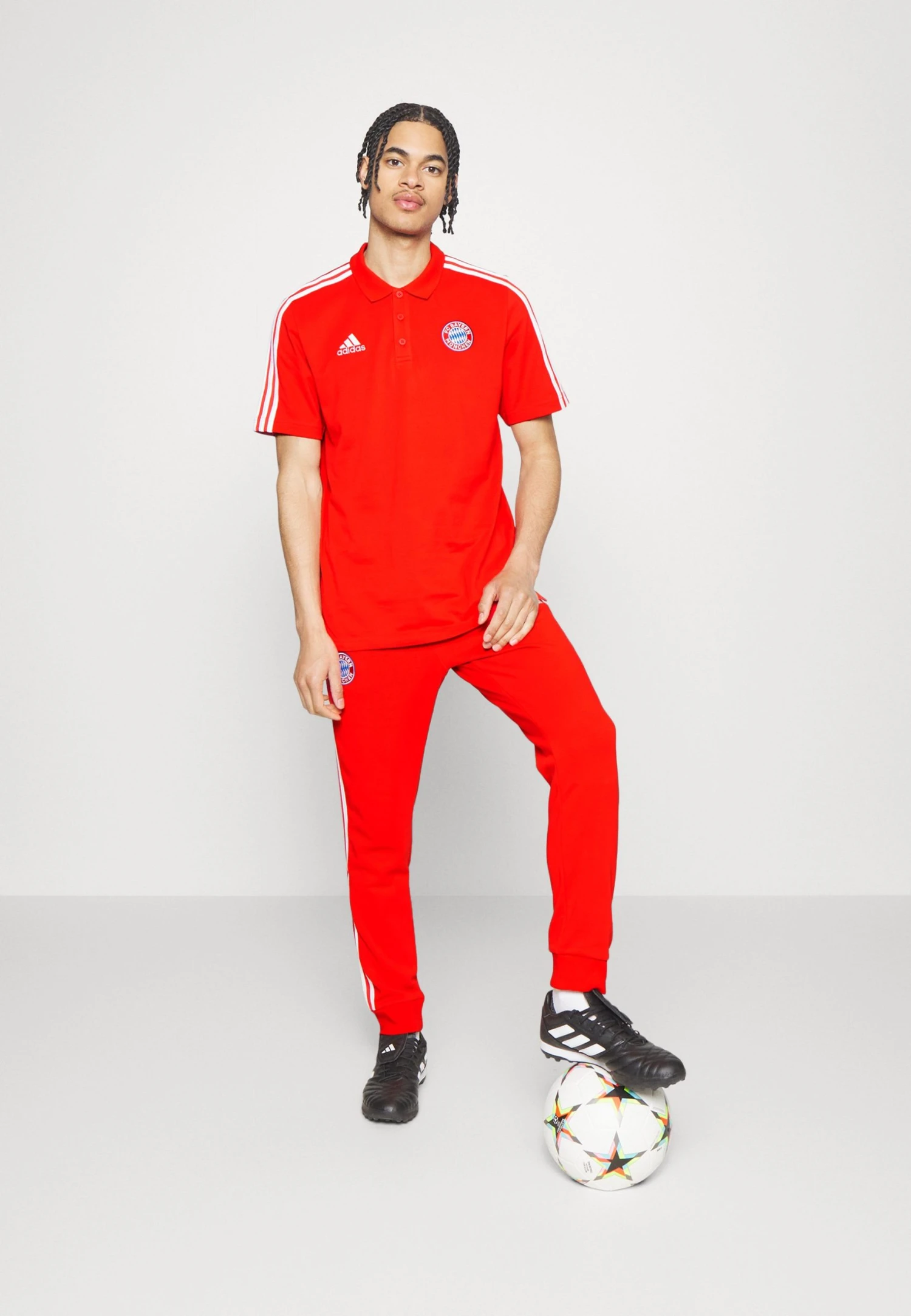 ADIDAS PERFORMANCE Fc Bayern München - Club Wear - Red 4 ADIDAS PERFORMANCE Fc Bayern München - Club Wear - Red - Image 2