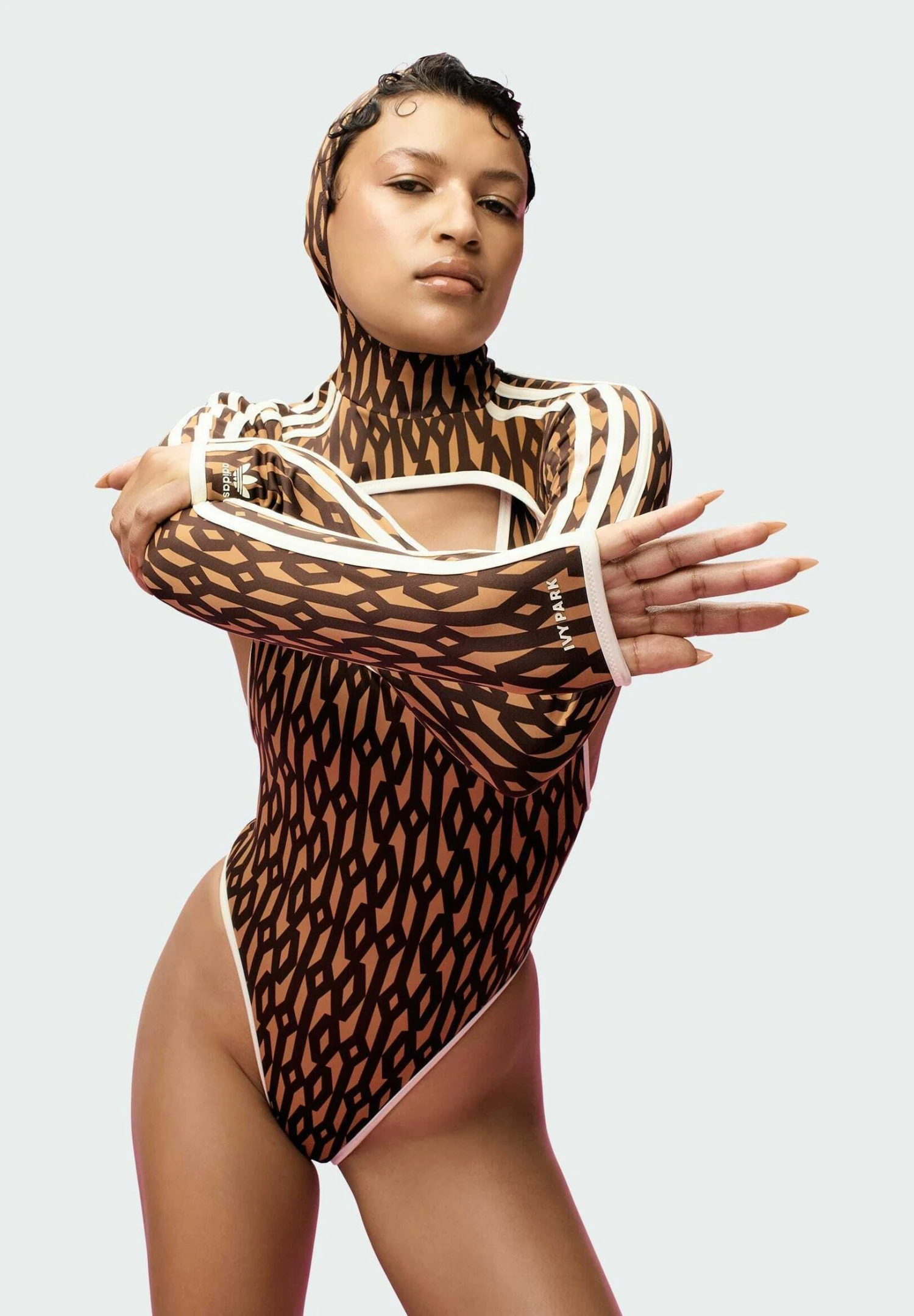 Adidas Originals Reversible Classic With Shrug - Swimsuit - Mesa Dark Brown Shock Pink 3 Adidas Originals Reversible Classic With Shrug - Swimsuit - Mesa Dark Brown Shock Pink