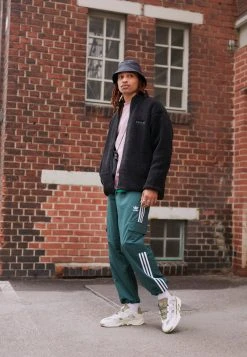 Adidas Originals Winter Jacket - Black -Adidas Shop db69bf4f65dd44fda272061b56732ab5