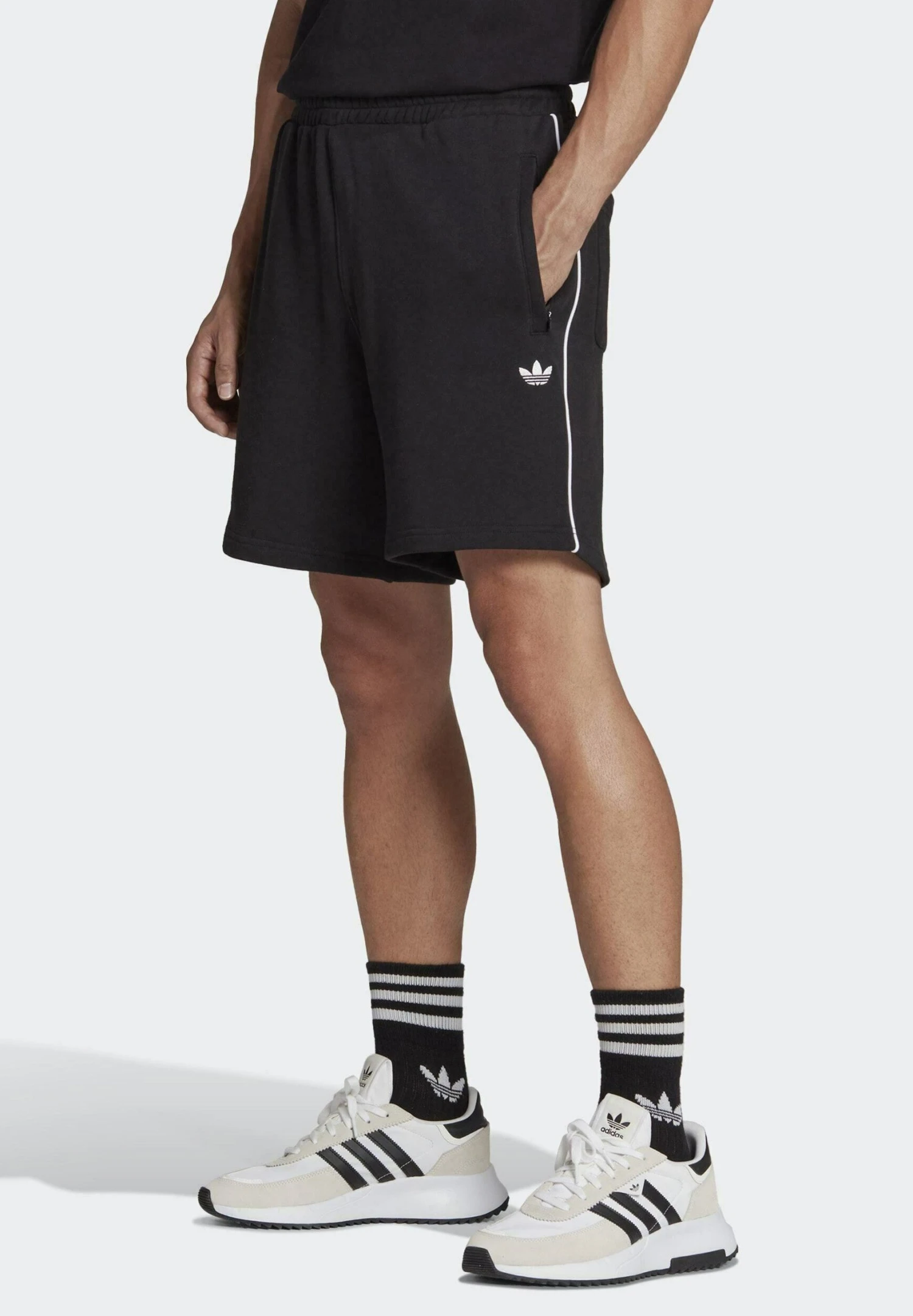 Adidas Originals Seasonal Archive - Tracksuit Bottoms - Black 3 Adidas Originals Seasonal Archive - Tracksuit Bottoms - Black