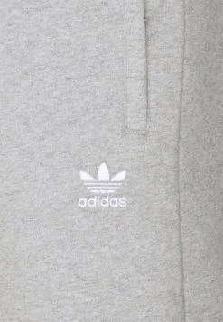 Adidas Originals Essential - Shorts - Medium Grey Heather -Adidas Shop ddaafc7521a14eb88bc03222e10333a3