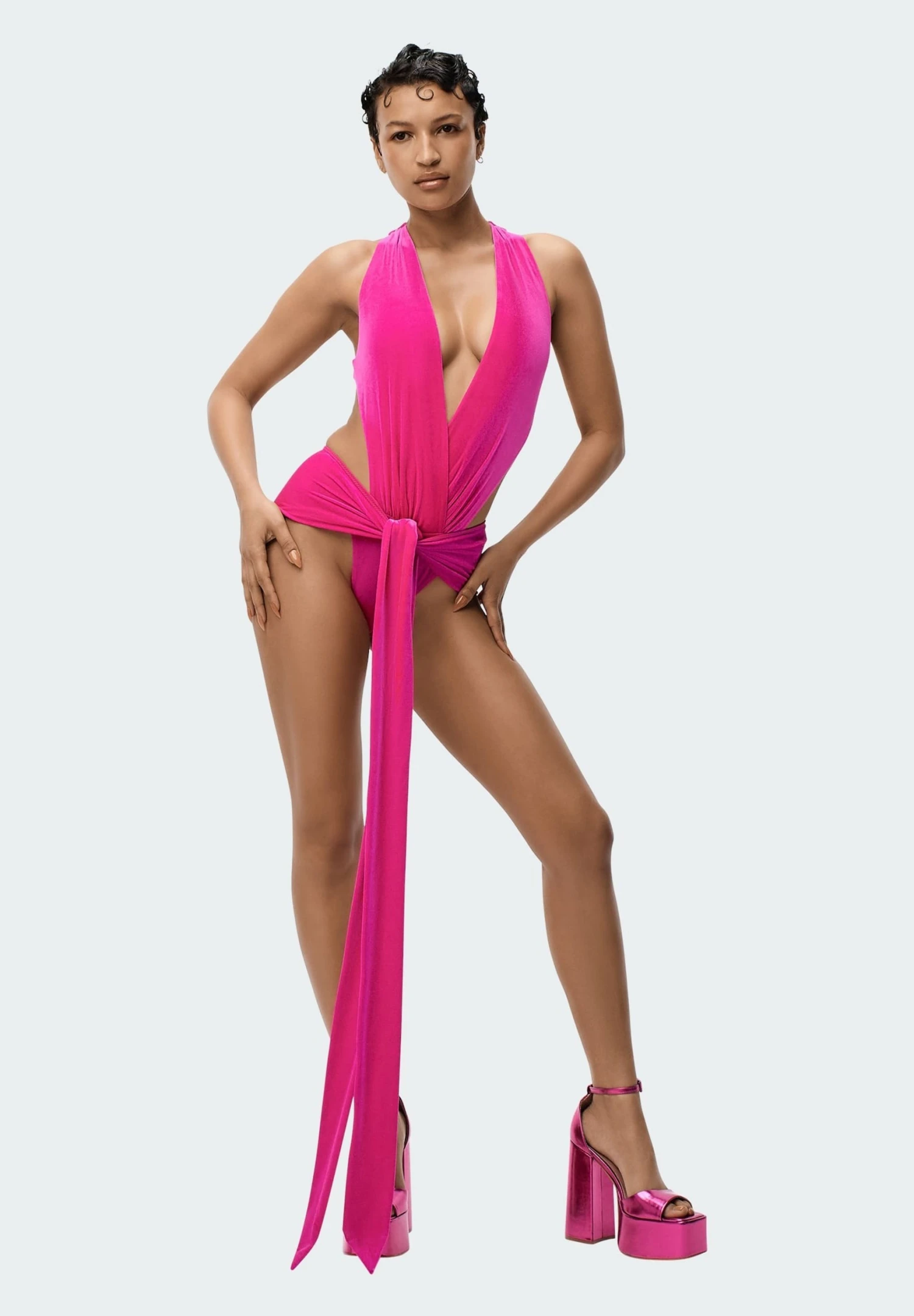 Adidas Originals Ivy Park Front-Tie - Beach Accessory 3 Adidas Originals Ivy Park Front-Tie - Beach Accessory