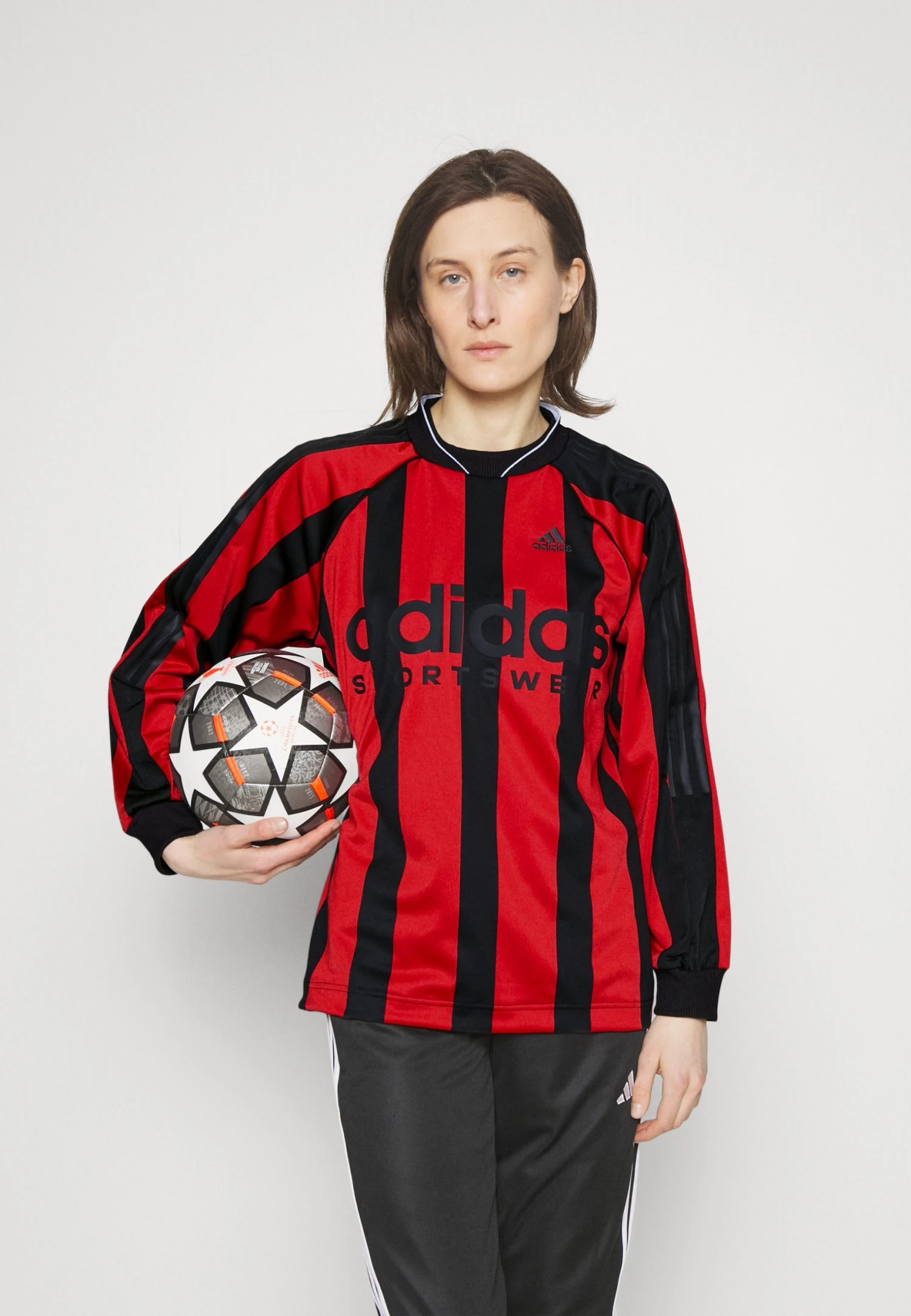 Adidas Sportswear Longsleeves - Long Sleeved Top - Black/Red 6 Adidas Sportswear Longsleeves - Long Sleeved Top - Black/Red - Image 4