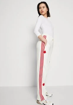 Adidas Sportswear 3 Stripes High Rise With Flower Patches - Tracksuit Bottoms - Chalk White -Adidas Shop ed789cc8514d4fb4a7a487fee90d5c39