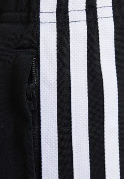 Adidas Originals Wide Pants - Tracksuit Bottoms - Black -Adidas Shop ed983af4972e4458ada1b9f05773324d