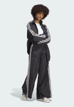 Adidas Originals Training Jacket - Black -Adidas Shop f1529a284b014307a744b2e766531573