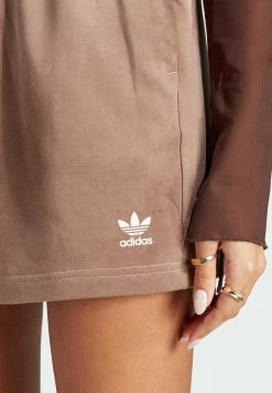 Adidas Originals Colour Fade - Shorts -Adidas Shop f368ae3295094756b7eb84ce6ba8d3a1