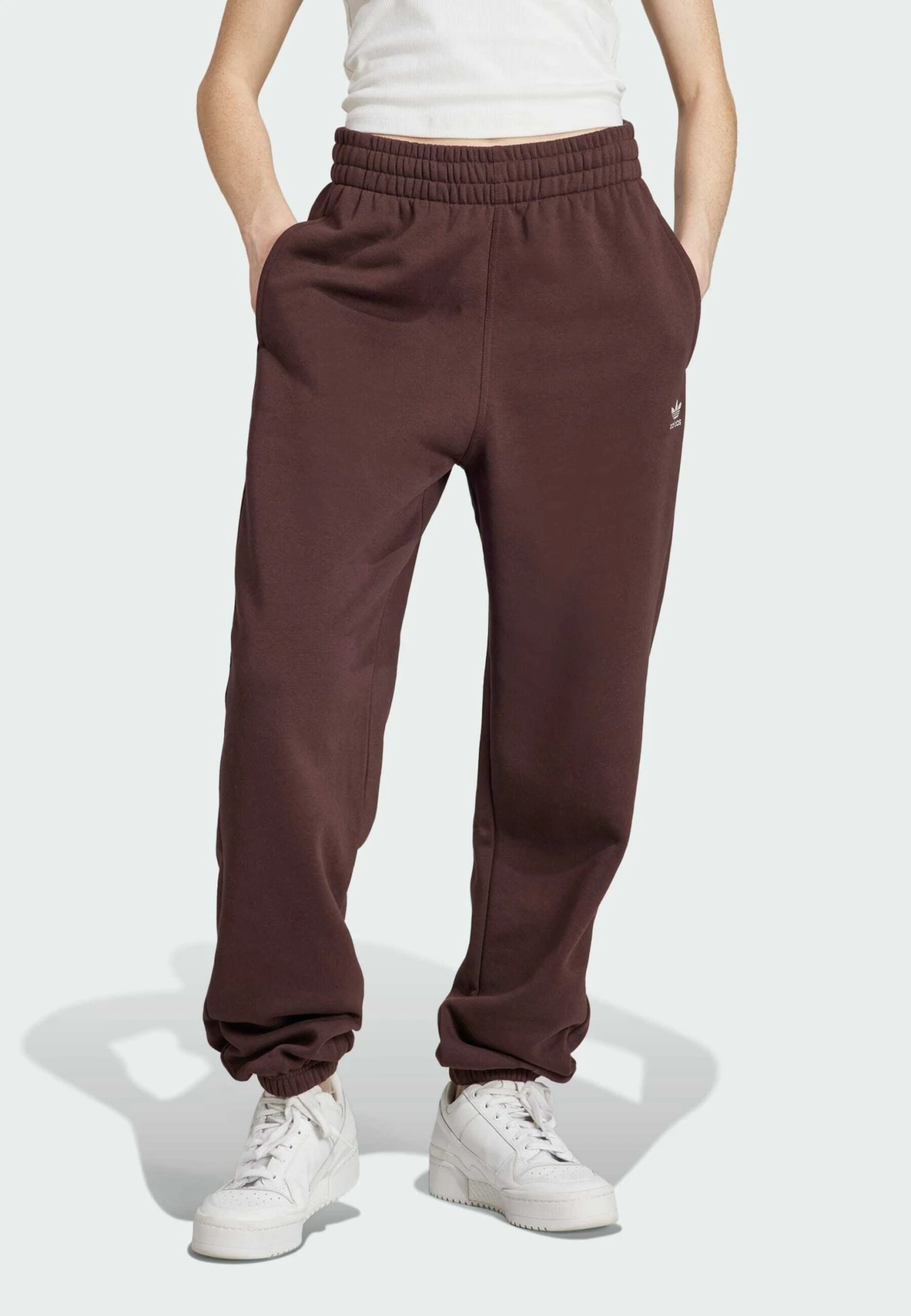Adidas Originals Essentials - Tracksuit Bottoms - Shadow Brown 3 Adidas Originals Essentials - Tracksuit Bottoms - Shadow Brown