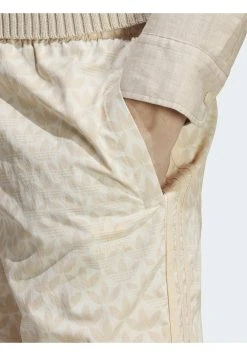 Adidas Originals Swimming Shorts - Sand Strata 11 Adidas Originals Swimming Shorts - Sand Strata -Adidas Shop f7f6a0ccddf14a688f7437f983b6b9c6