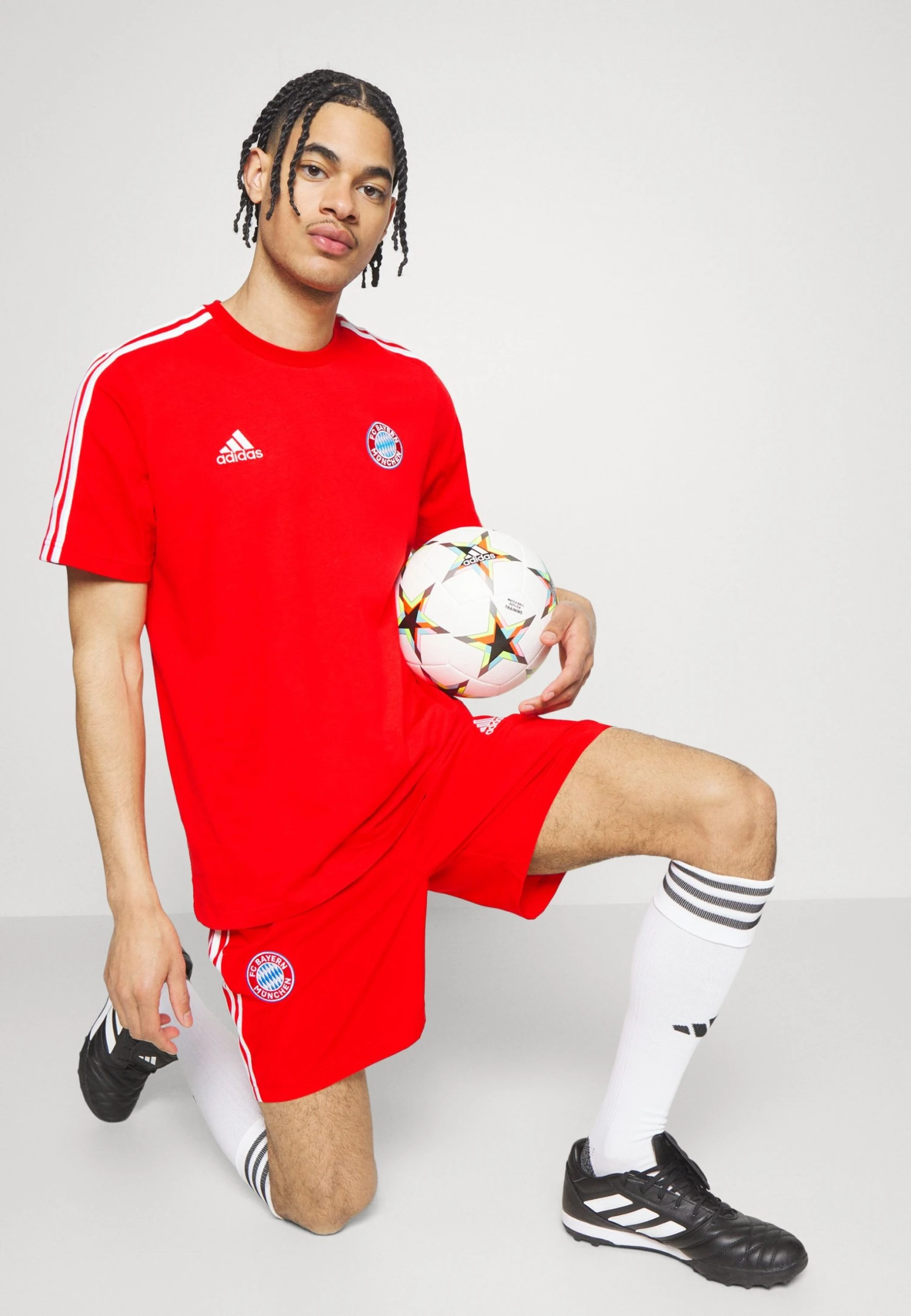 ADIDAS PERFORMANCE Fc Bayern München Dna Tee - Club Wear - Red 6 ADIDAS PERFORMANCE Fc Bayern München Dna Tee - Club Wear - Red - Image 4