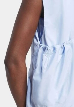 Adidas Sportswear City Escape - Waistcoat -Adidas Shop fd56c4b4343d4527a4367d583464c721